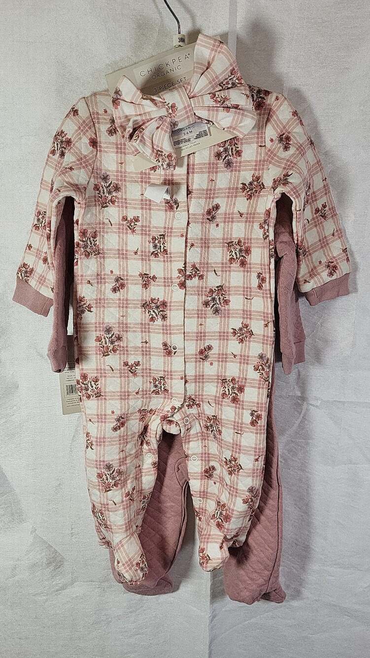 CHICKPEA ORGANIC 3-Piece Baby Girl Set Plaid Floral Footie Sleeper with Quilted